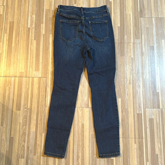 Simply Vera Wang Skinny Jeans - Picture 2 of 3